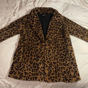 Women’s Cheetah Print Jacket // Buttonless // SUPER SOFT AND FUZZY // Parisian